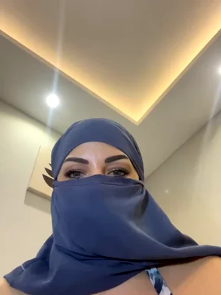 Amberonee31 - stripchat