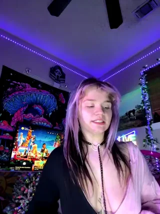 Cutiepiespanks - stripchat