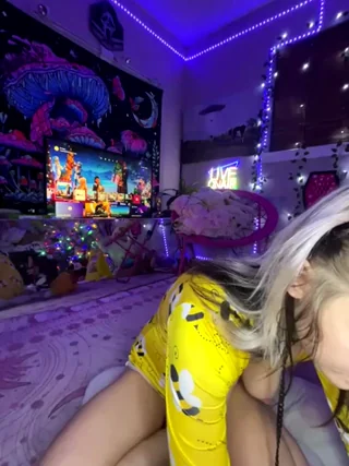 Cutiepiespanks - stripchat