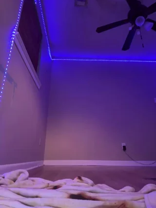 Cutiepiespanks - stripchat