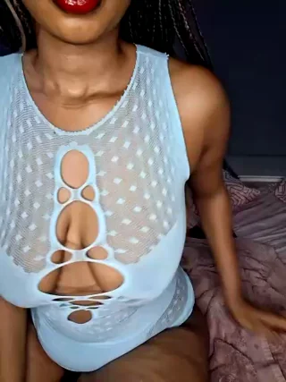 ELAINE_xXxX - stripchat