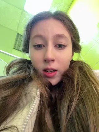 FroggyAnna - stripchat