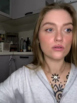 Goldi159 - stripchat