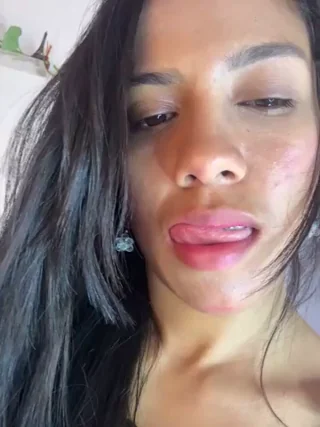 Helen_Vidall - stripchat