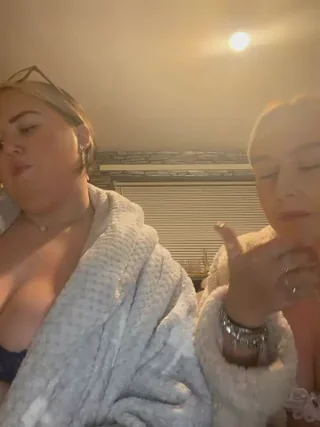 KatieCeexx - stripchat