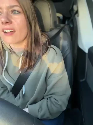 LadyLena1 - stripchat