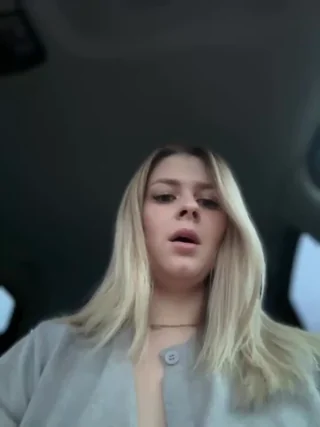 Love_Bri - stripchat