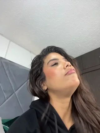 OneInAMillionXXX - stripchat