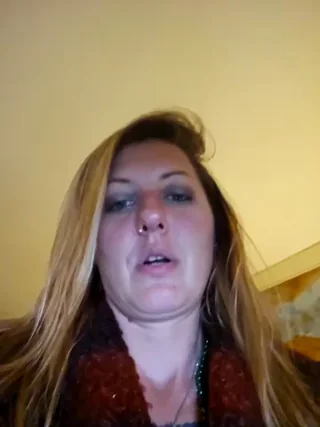 SheIsSomething - stripchat