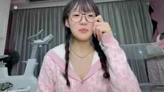 Yaya--728 - stripchat