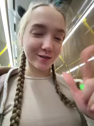 bambi_lu - stripchat