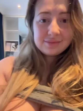 curvyflawless - stripchat