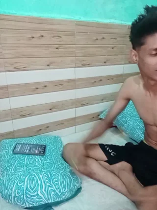 xoupleaura - stripchat